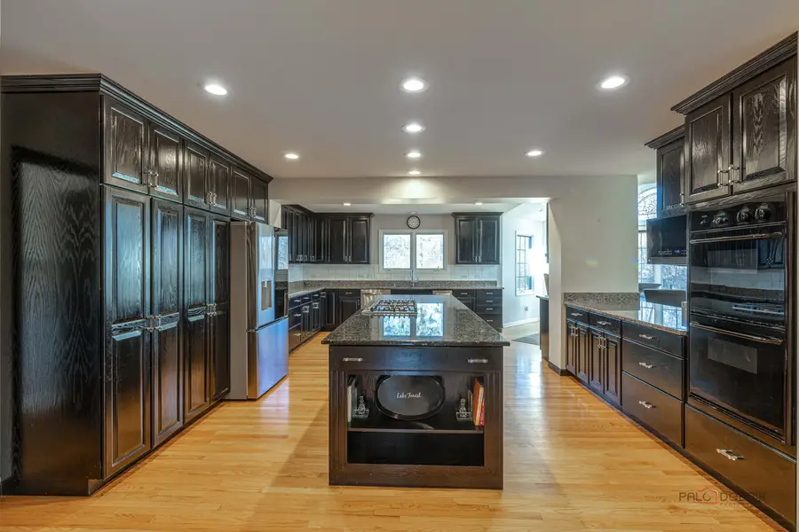 21 N Ridge Road, Lake Forest, IL 60045 - #2