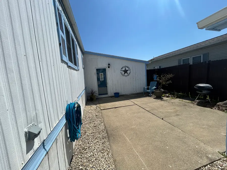 416 S Cogswell Drive #40, Silver Lake, WI 53170 - #2