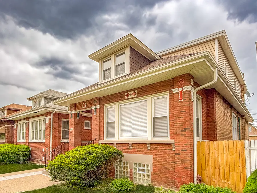 8135 S Bishop Street, Chicago, IL 60620 - #3