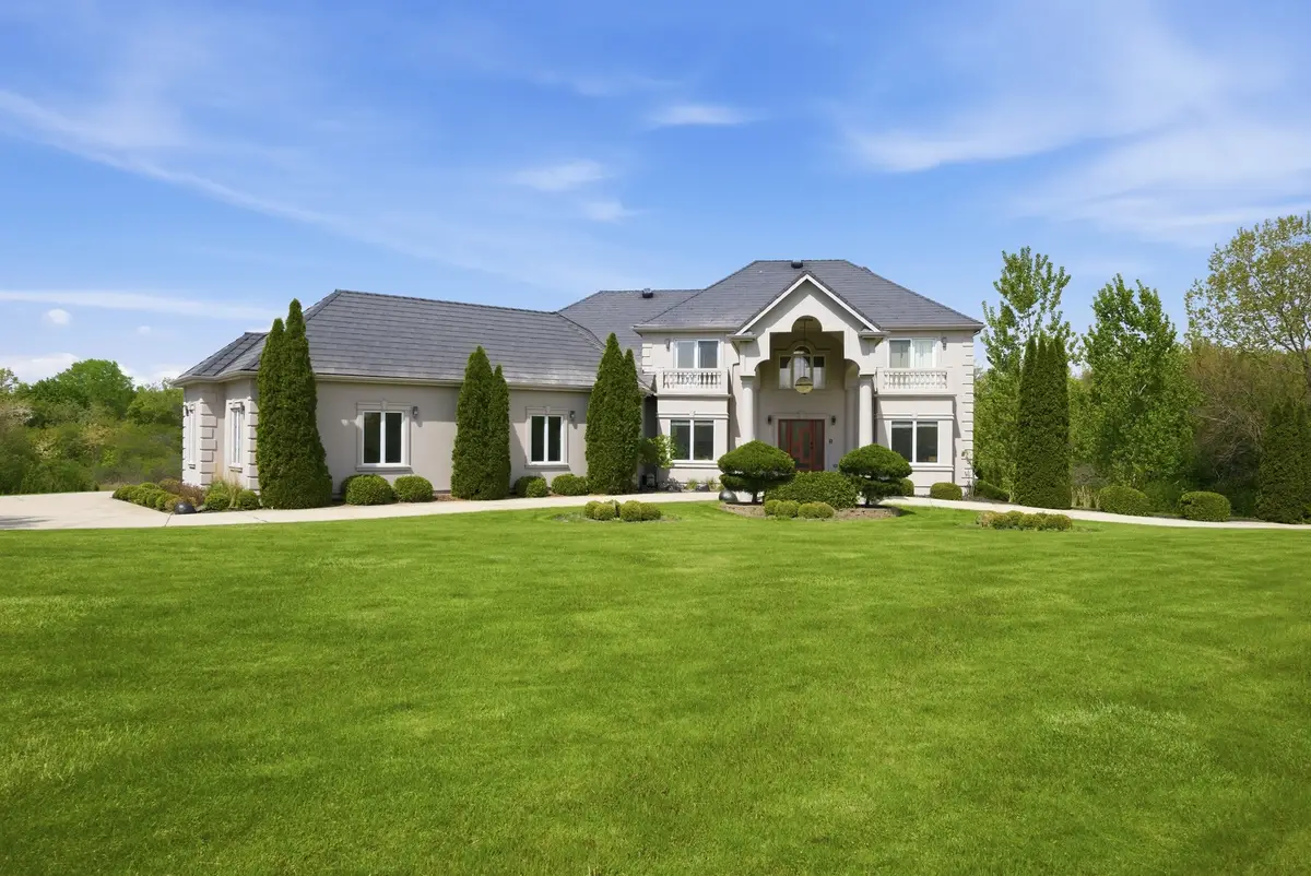 9 Falcon Lakes Drive, South Barrington, IL 60010 - #1