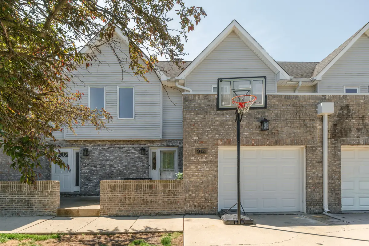 9421 Lindsay Street, Orland Hills, IL 60487 - #1
