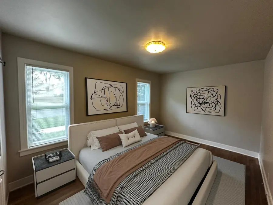 652 S Main Street, Naperville, IL 60540 - #2