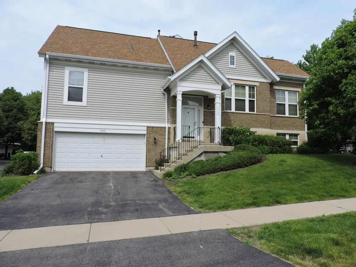 5640 Cambridge Way, Hanover Park, IL 60133 - #1