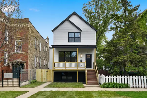 3323 W Belden Avenue, Chicago, IL 60647