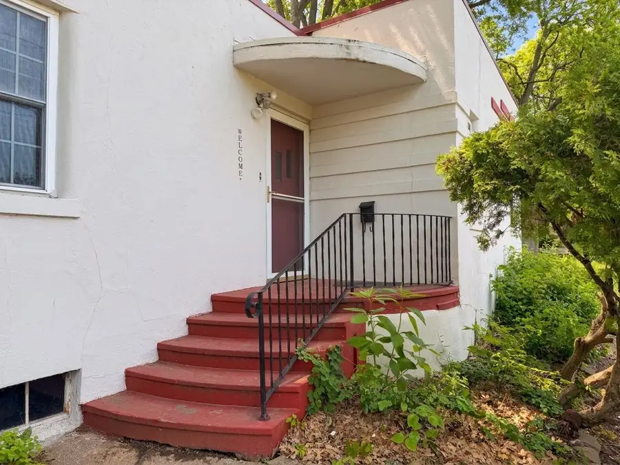1708 Woodland Avenue, Davenport, IA 52803 - #2
