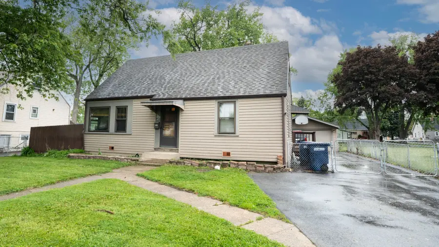 340 E Medill Avenue, Northlake, IL 60164 - #2