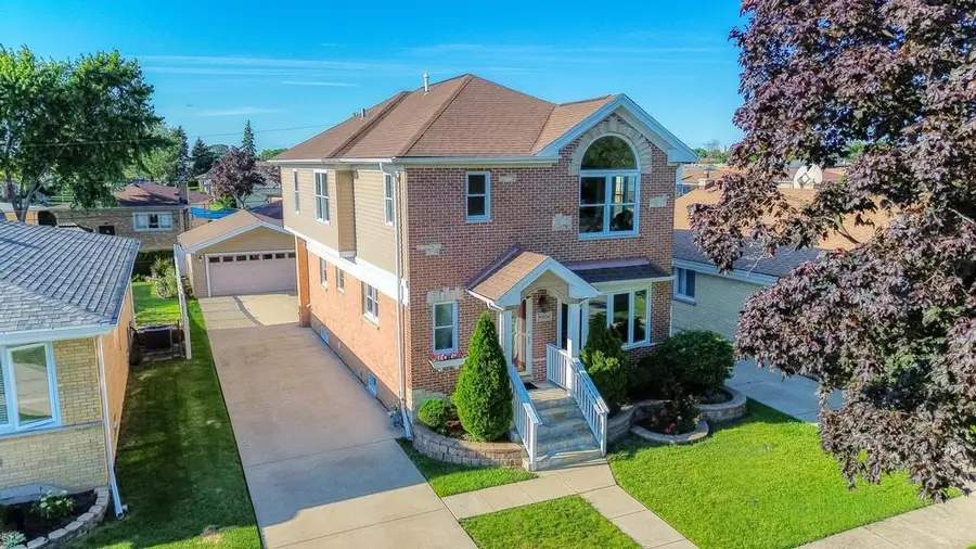 9956 Ivanhoe Avenue, Schiller Park, IL 60176 - #2