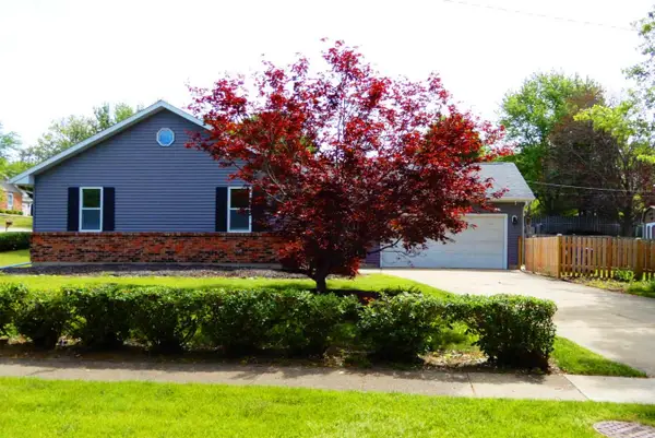 62 Alice Street, Algonquin, IL 60102
