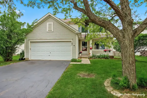 97 Bay View Lane, Grayslake, IL 60030