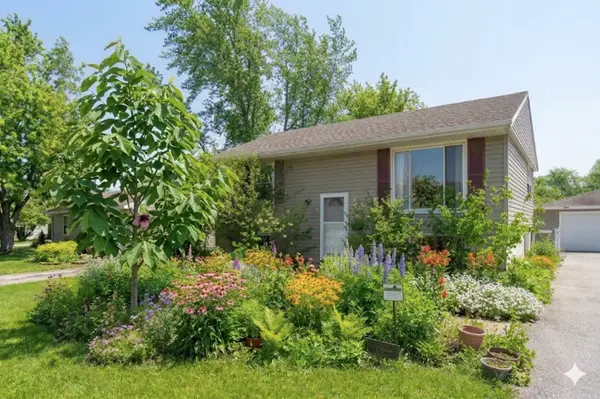 216 E Rose Street, Glenwood, IL 60425