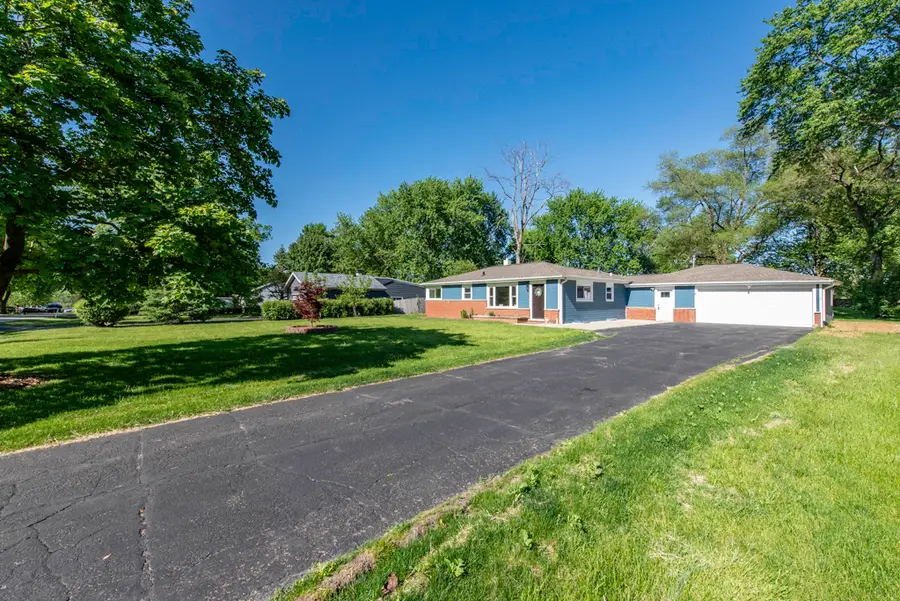 37155 N Shirley Drive, Gurnee, IL 60031 - #3