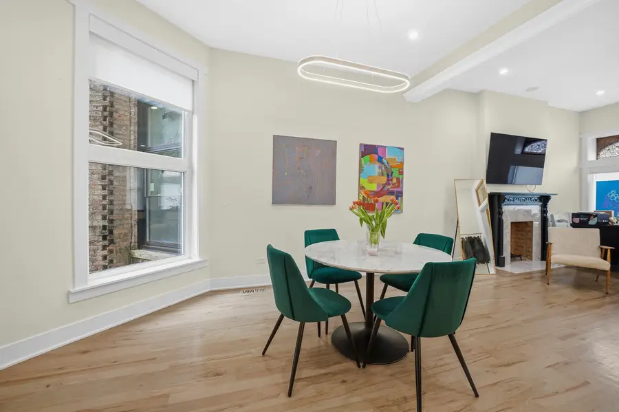 4114 S Ellis Avenue, Chicago, IL 60653 - #3