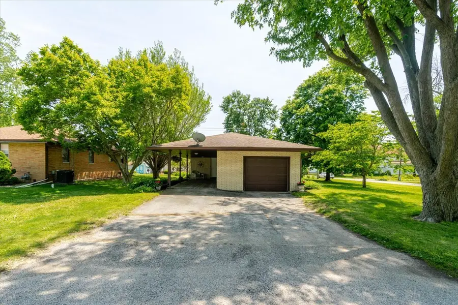 607 N Mill Street, Leroy, IL 61752 - #3