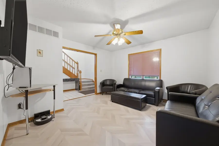 1016 N 7th Street, Rochelle, IL 61068 - #3