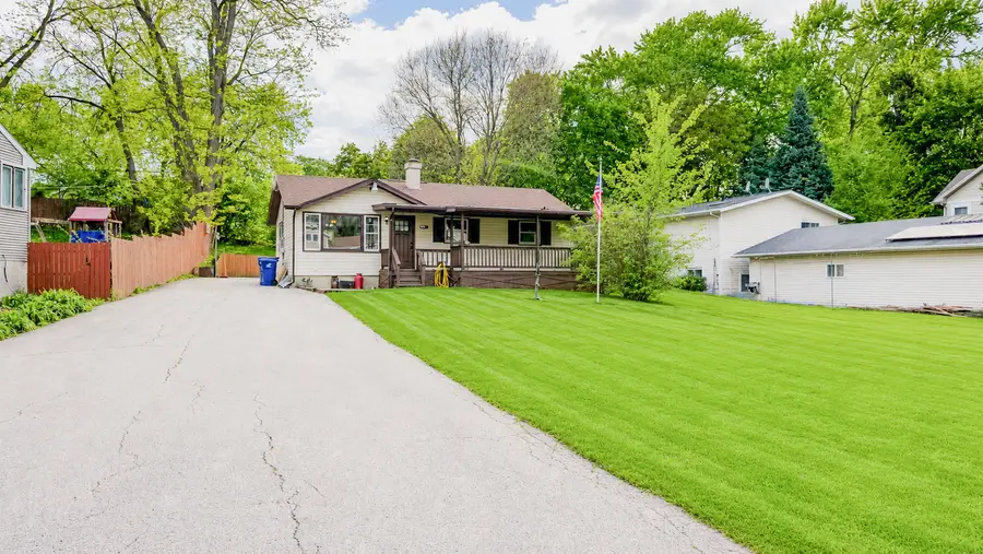 33022 N John Mogg Road, Grayslake, IL 60030 - #2
