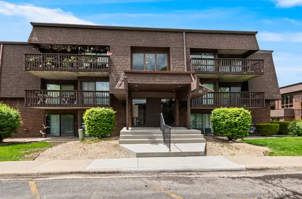 1620 Richmond Circle #105, Joliet, IL 60435