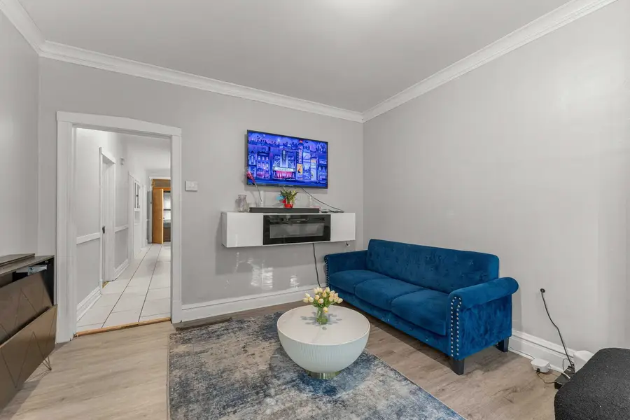 6811 S Washtenaw Avenue, Chicago, IL 60629 - #3