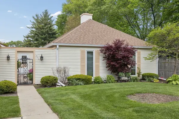 135 Garden Drive #135, Montgomery, IL 60538