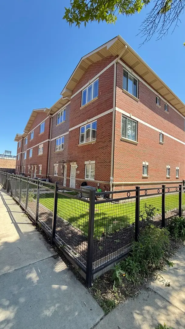 3521 S Parnell Avenue #C, Chicago, IL 60609 - #2