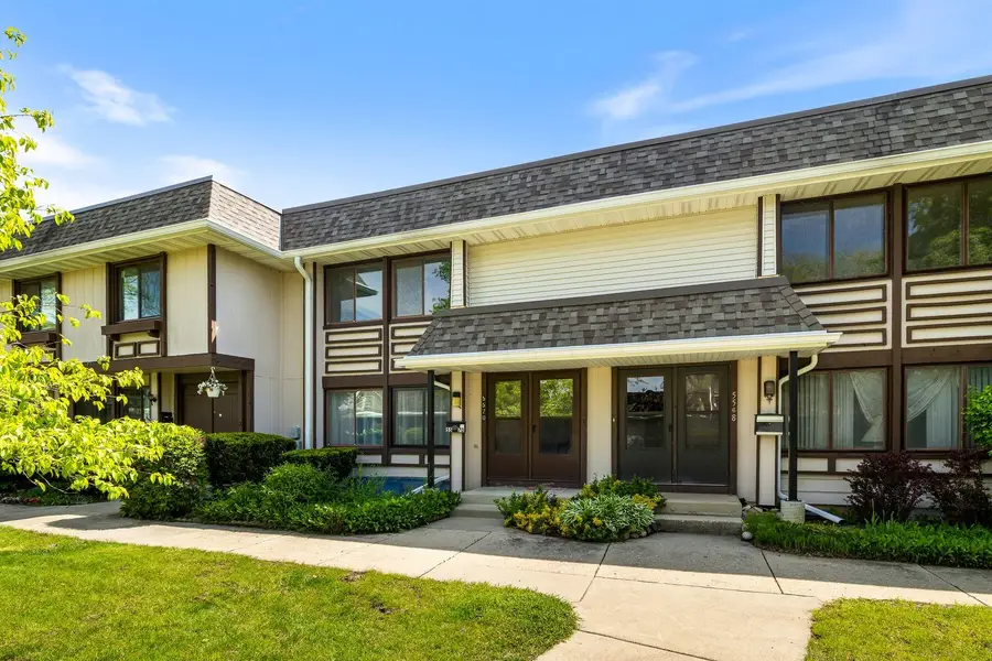 5570 Court F, Hanover Park, IL 60133 - #2