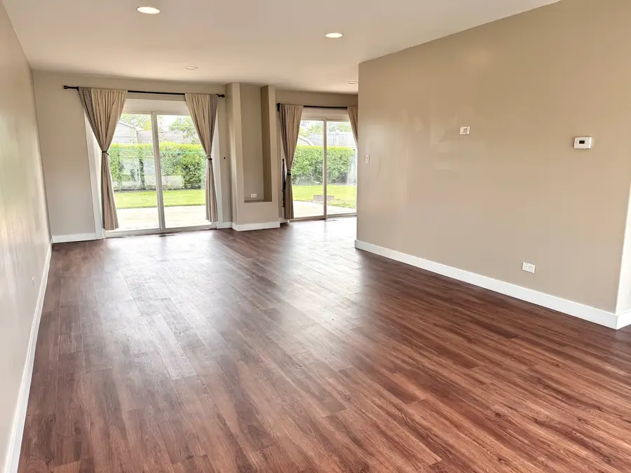703 Westmere Road, Des Plaines, IL 60016 - #3