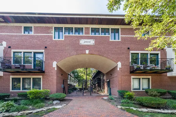2455 W Ohio Street #13E, Chicago, IL 60612