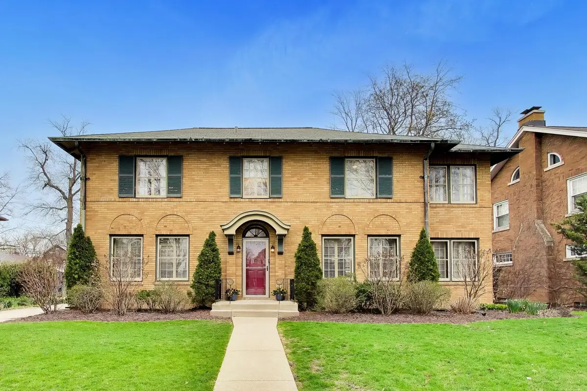 10041 S Hoyne Avenue, Chicago, IL 60643 - #1
