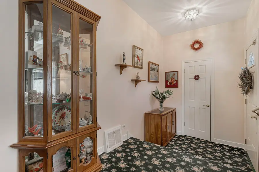 2226 Hawthorne Avenue, Westchester, IL 60154 - #3