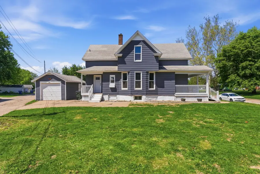 2313 Hobson Avenue, Davenport, IA 52802 - #3