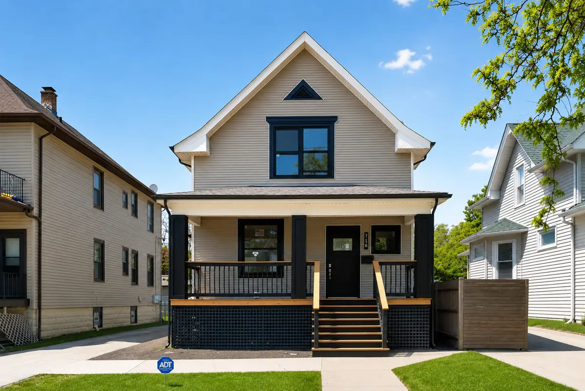 716 S 7th Avenue, Maywood, IL 60153 - #1