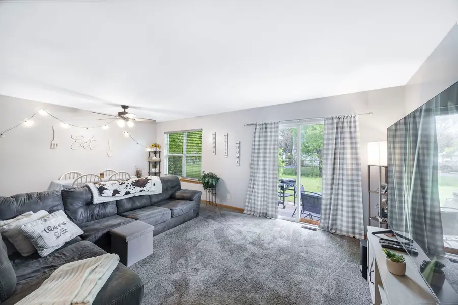 709 Carlisle Drive, Woodstock, IL 60098 - #3