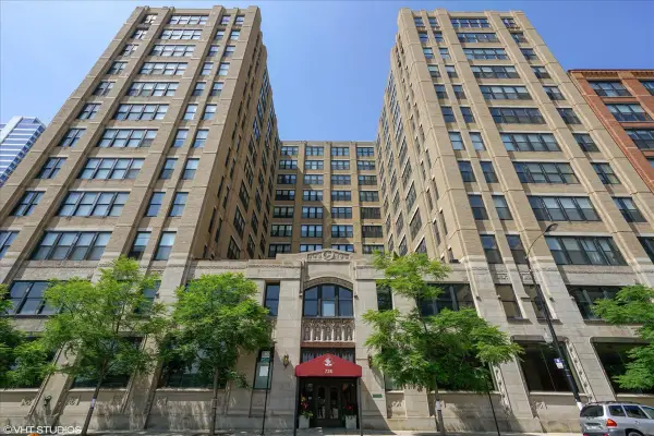 728 W Jackson Boulevard #613, Chicago, IL 60661