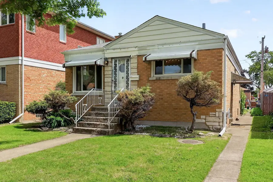 2213 Park Avenue, North Riverside, IL 60546 - #2