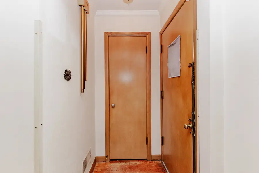 6317 N Lowell Avenue, Chicago, IL 60646 - #3