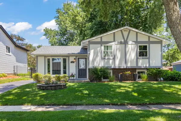 122 Grady Drive, Bolingbrook, IL 60440