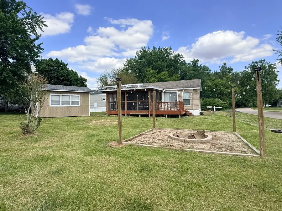 29-379 Woodhaven Lakes, Sublette, IL 61367 - #2