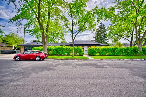 7135 Laramie Avenue, Skokie, IL 60077