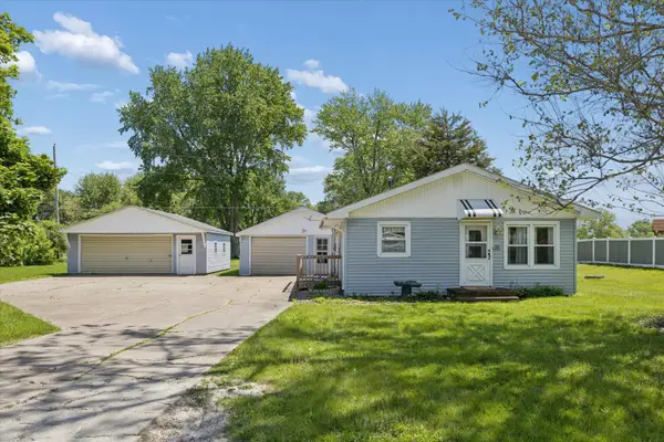 4368 9th Street, East Moline, IL 61244