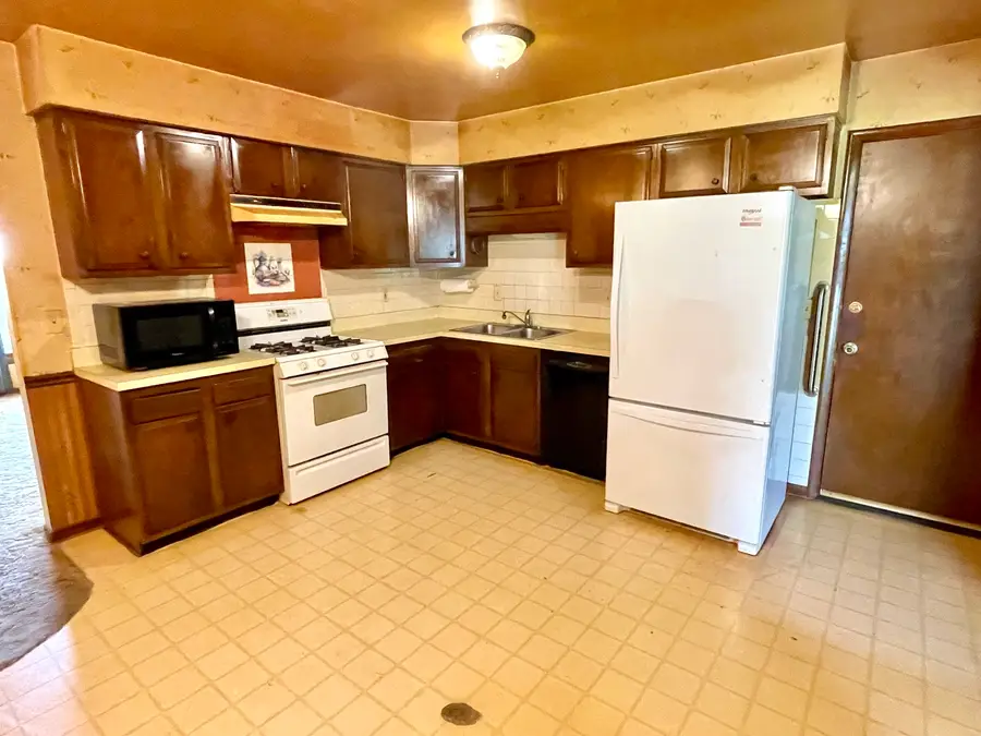 873 Hermitage Drive, Aurora, IL 60506 - #2