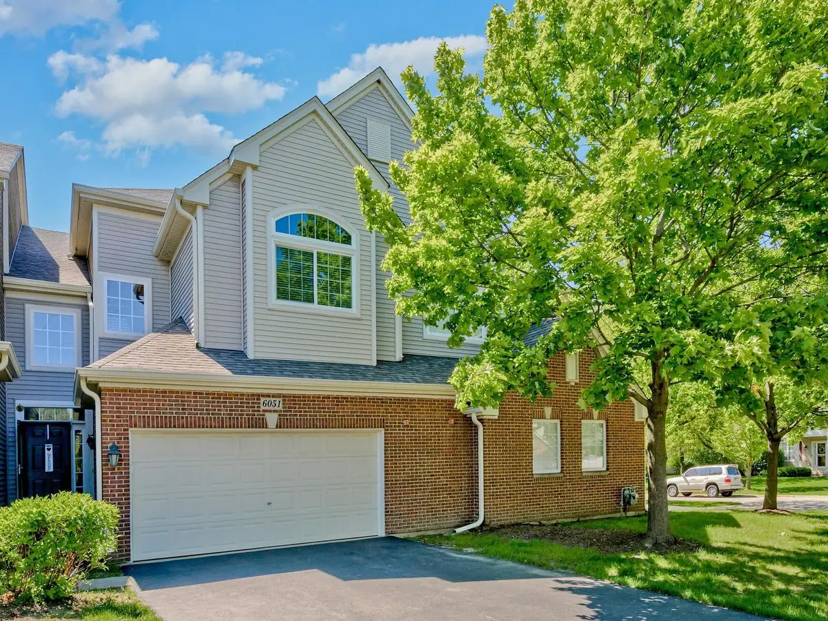 6051 Canterbury Lane, Hoffman Estates, IL 60192 - #1