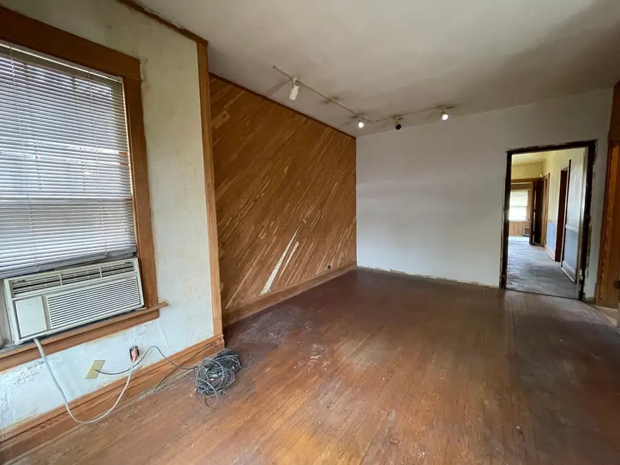 3248 N Richmond Street, Chicago, IL 60618 - #3