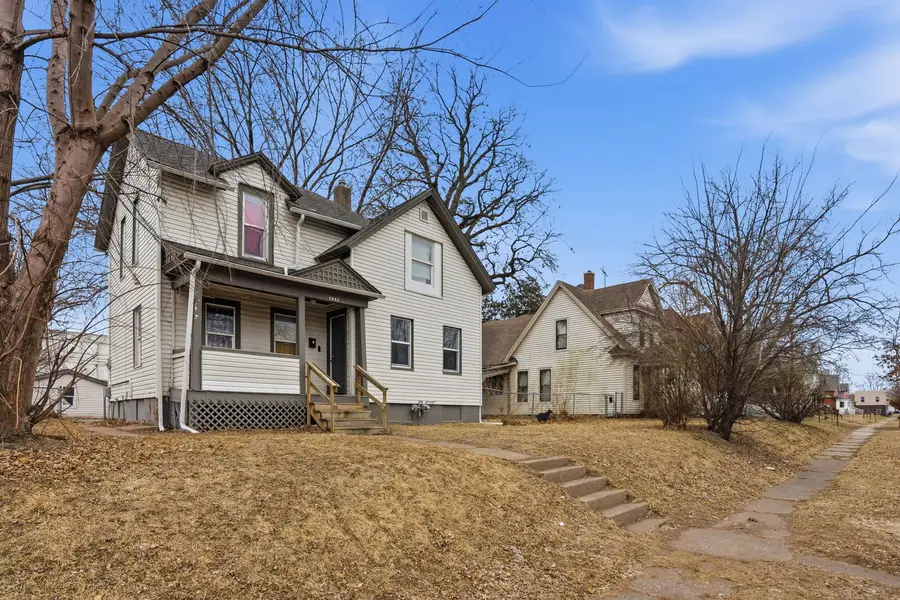 1941 Dixwell Street, Davenport, IA 52802 - #2