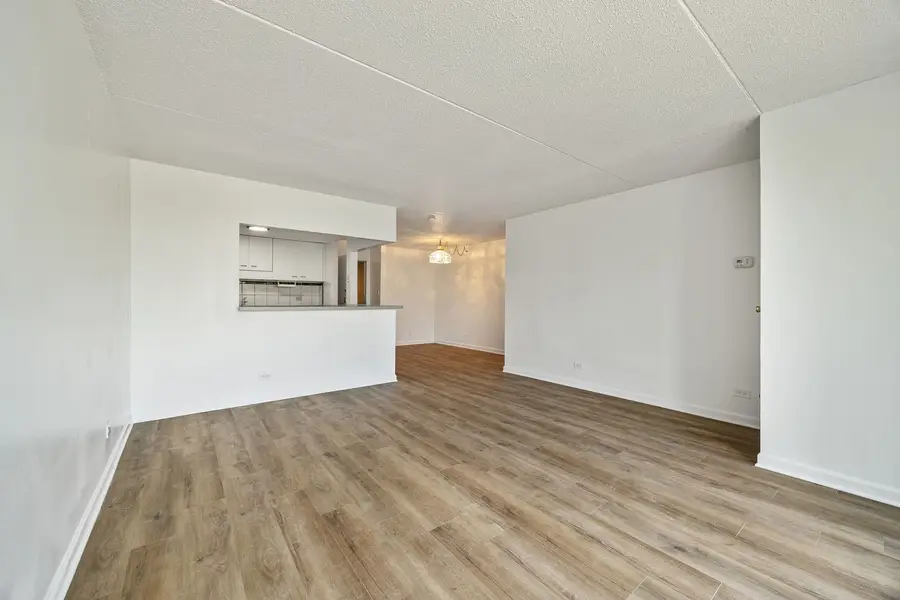 2015 S Finley Road #302, Lombard, IL 60148 - #3