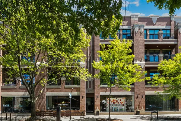 4839 N Damen Avenue #3N, Chicago, IL 60625