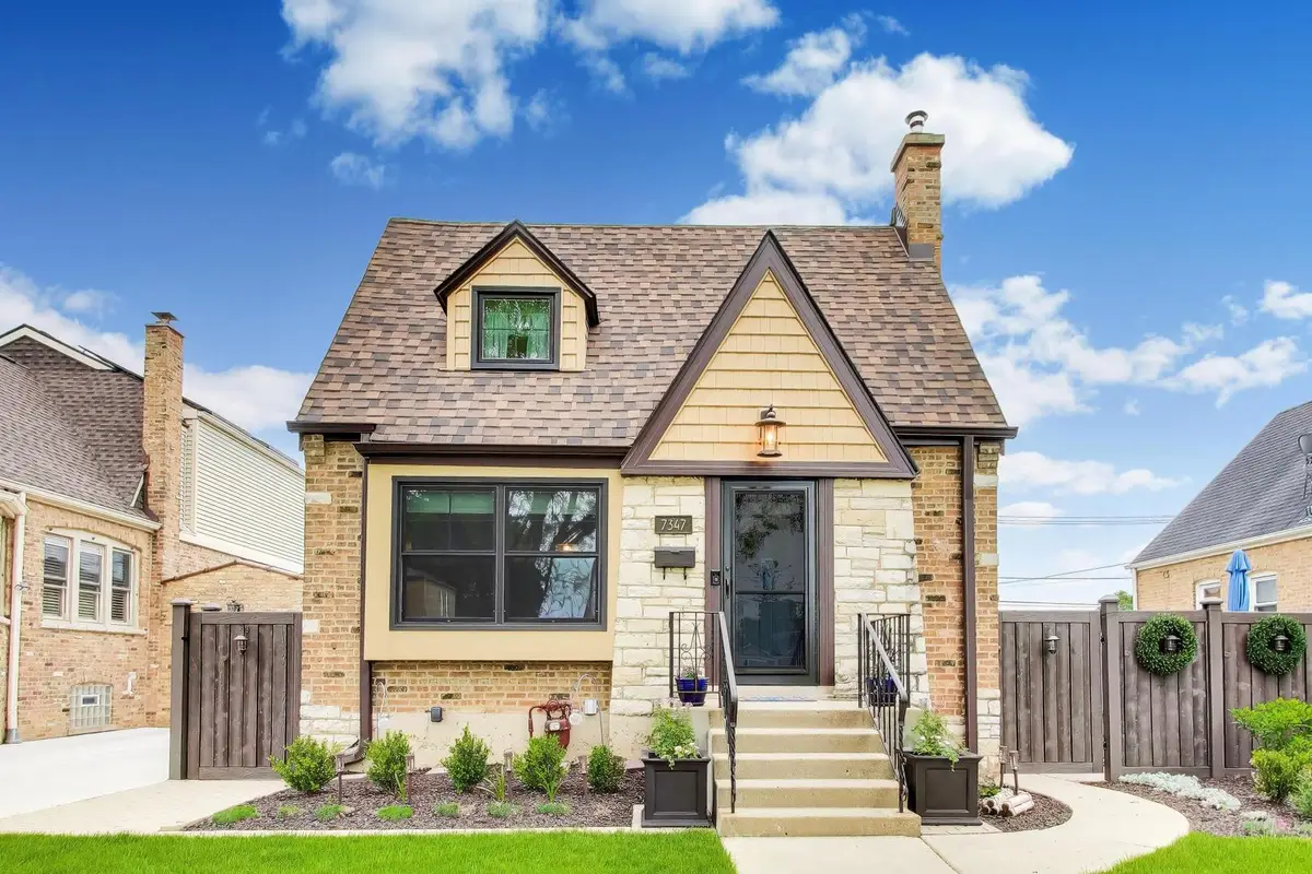 7347 N Overhill Avenue, Chicago, IL 60631 - #1