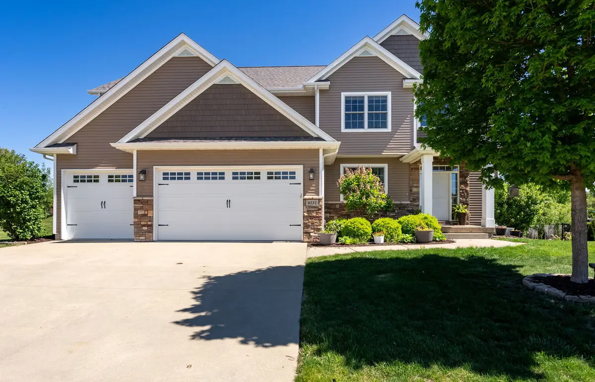 6151 Spring Circle, Davenport, IA 52807 - #1