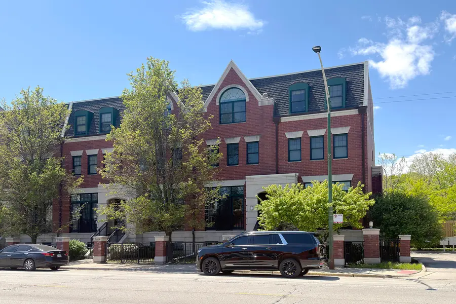 5910 N Northwest Highway #5910, Chicago, IL 60631 - #2