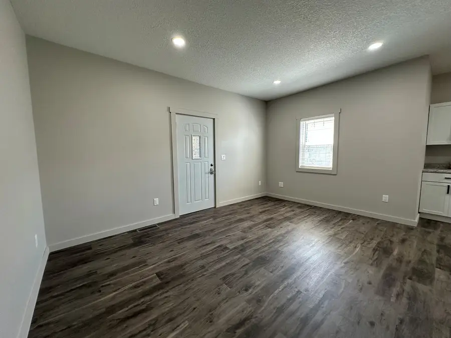 442 Ferry Road, Miles, IA 52064 - #3