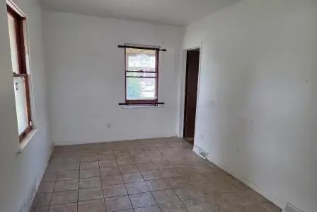 719 Greenbay Avenue, Calumet City, IL 60409 - #2