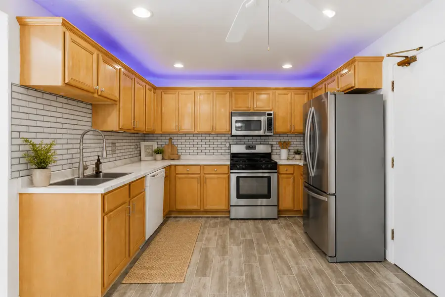 8828 N Leslie Lane #104D, Des Plaines, IL 60016 - #2